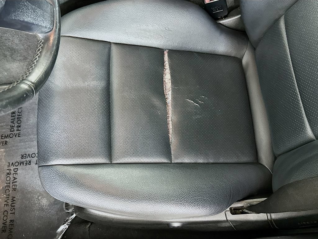 Used 2011 Mercedes-Benz C 300 4MATIC Sedan image 18