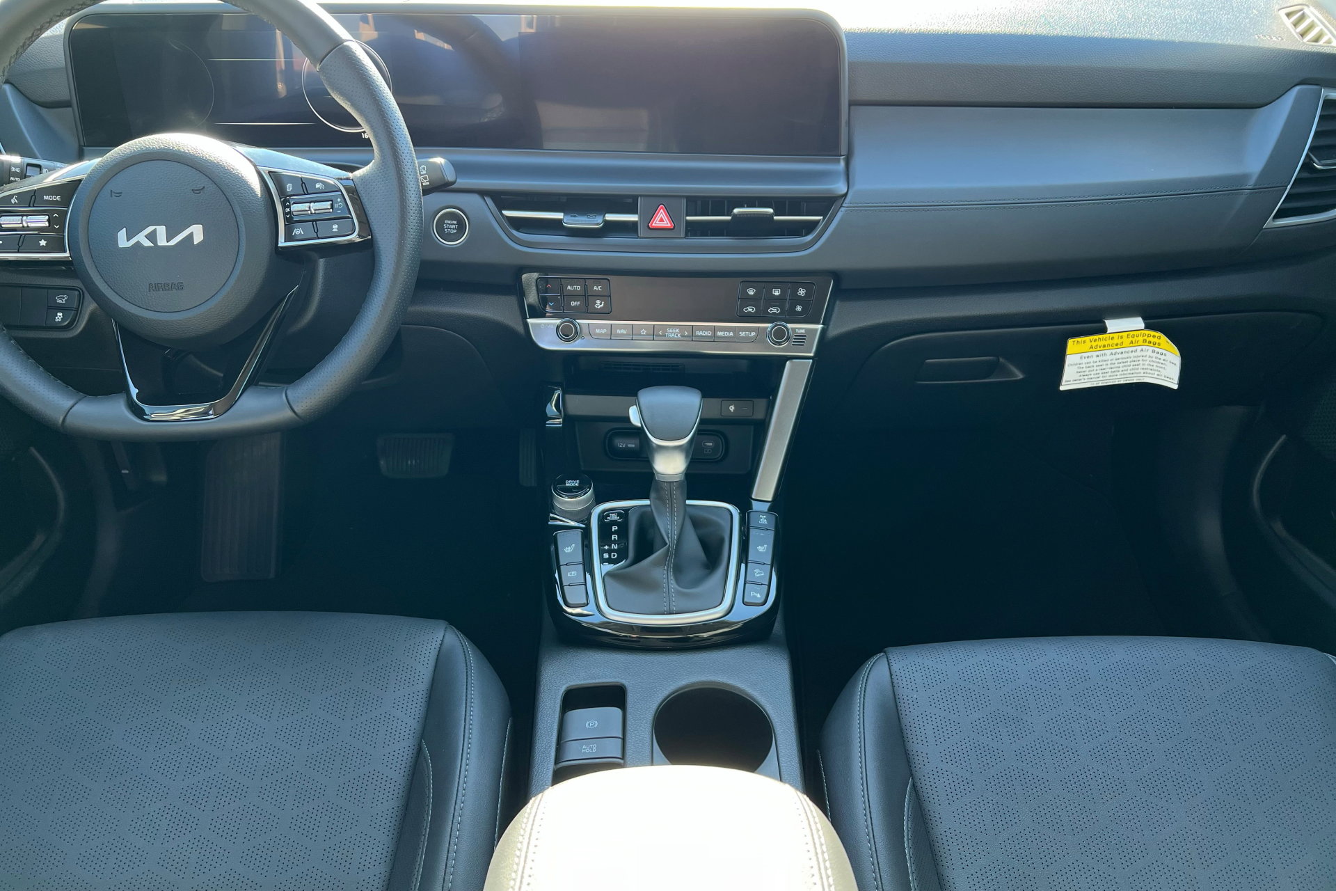 Used 2025 Kia Seltos SX image 14