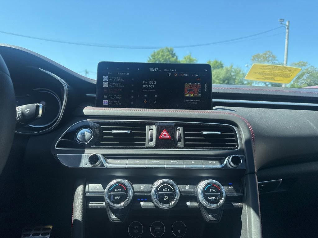 Used 2023 Genesis G70 2.0T w/ Sport Prestige Package AWD/4WD image 21