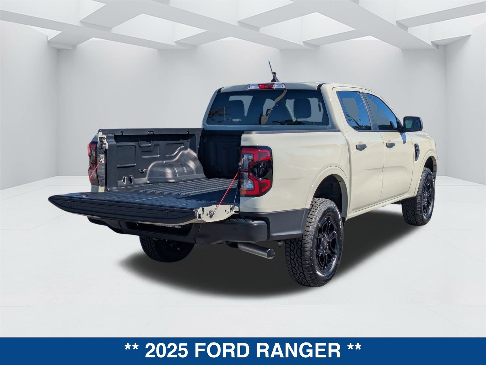 New 2025 Ford Ranger XLT w/ Black Appearance Package image 14