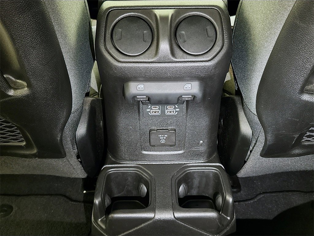 Used 2024 Jeep Wrangler Unlimited Rubicon image 21
