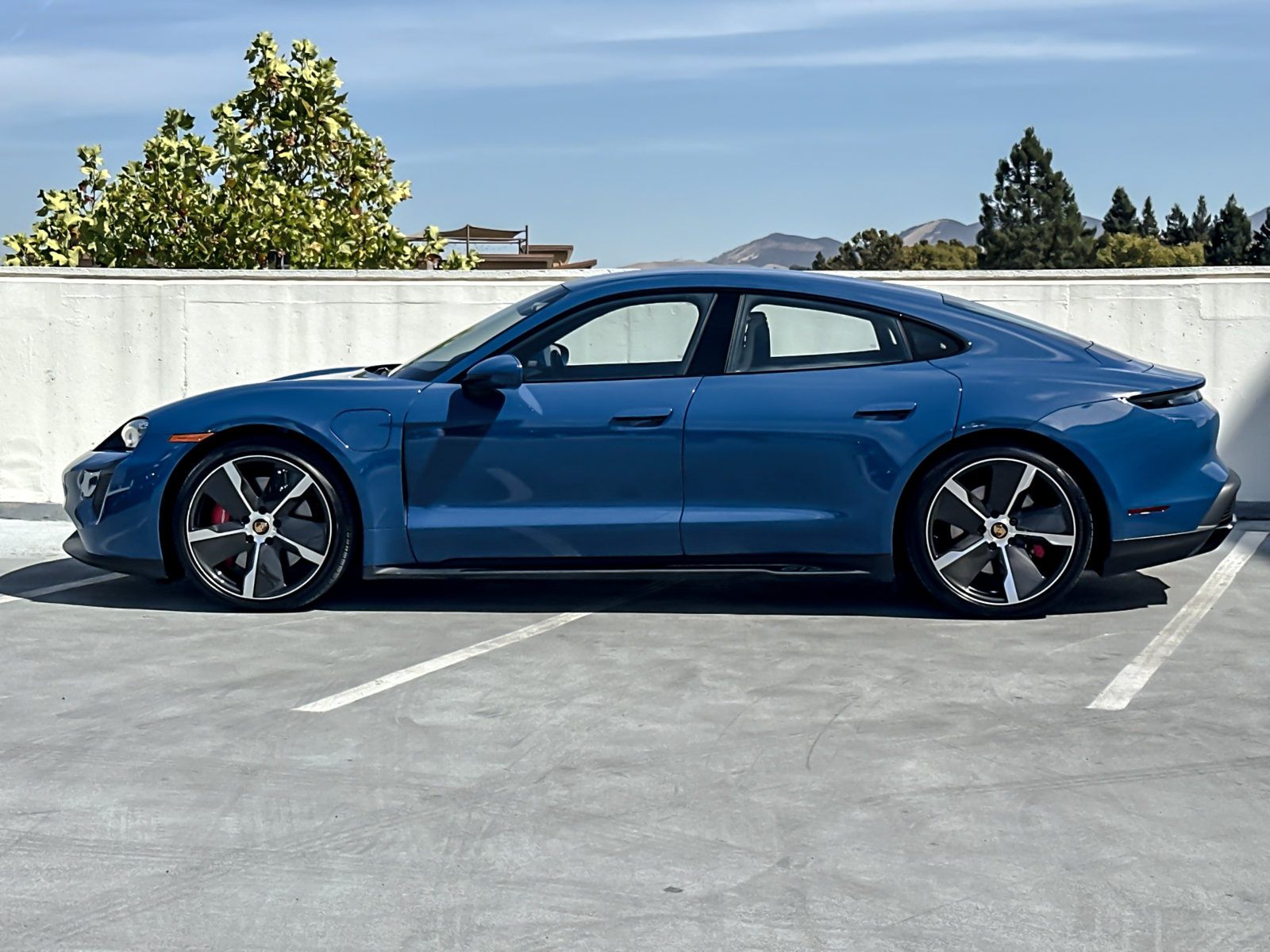 Certified 2023 Porsche Taycan GTS AWD/4WD image 3
