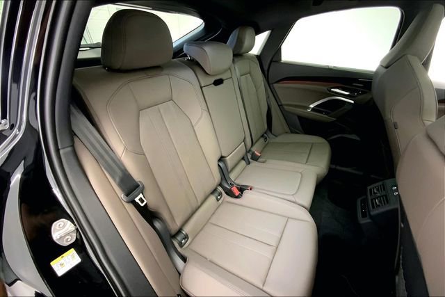 New 2025 Audi Q5 Premium Plus image 10
