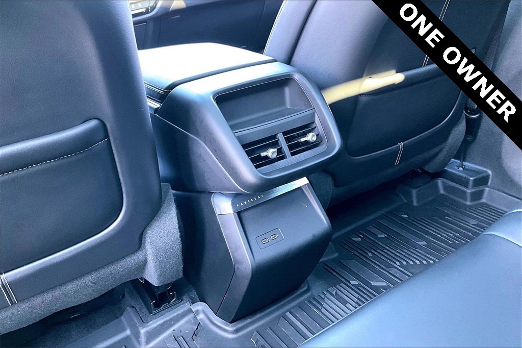 Used 2024 Cadillac Lyriq Luxury w/ LPO, Floor Liner Package image 25