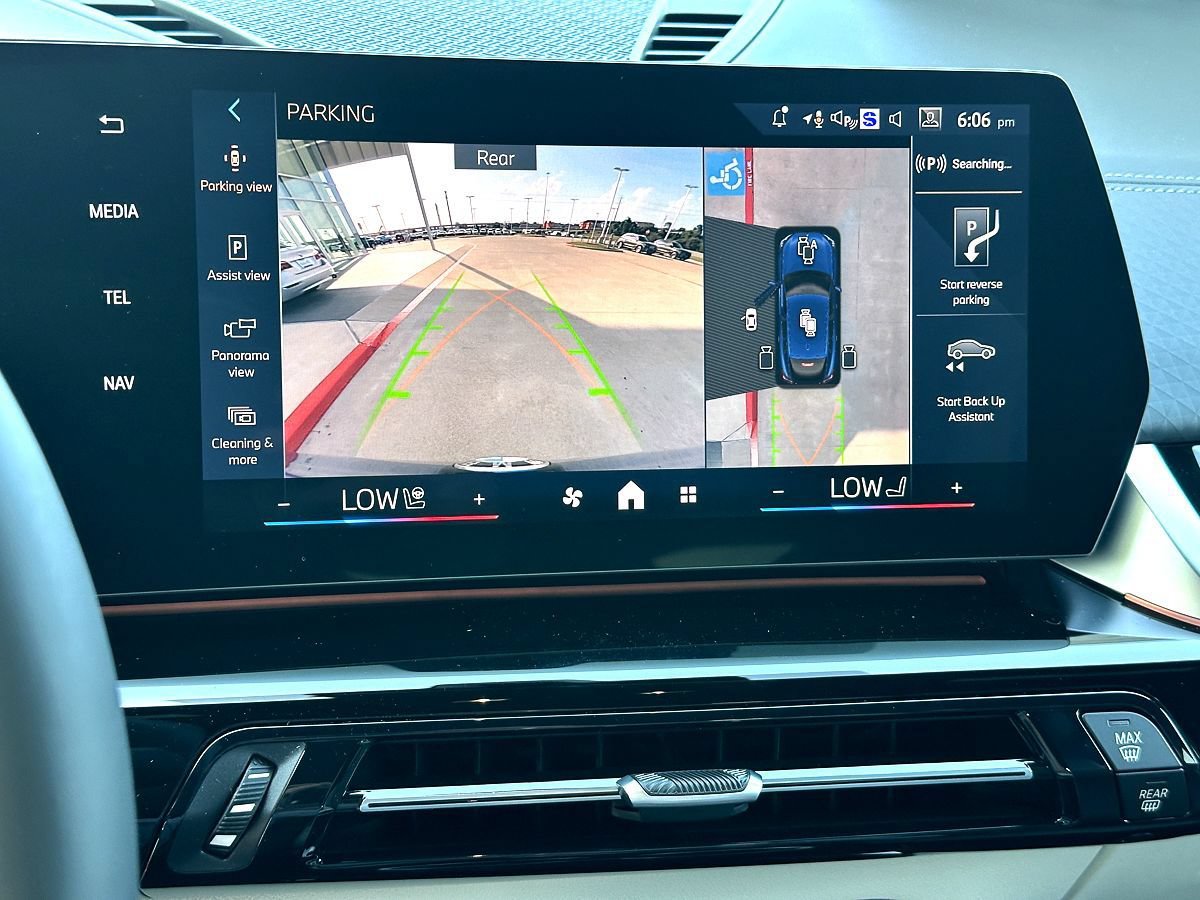 New 2026 BMW X2 xDrive28i w/ Technology Package AWD/4WD image 12