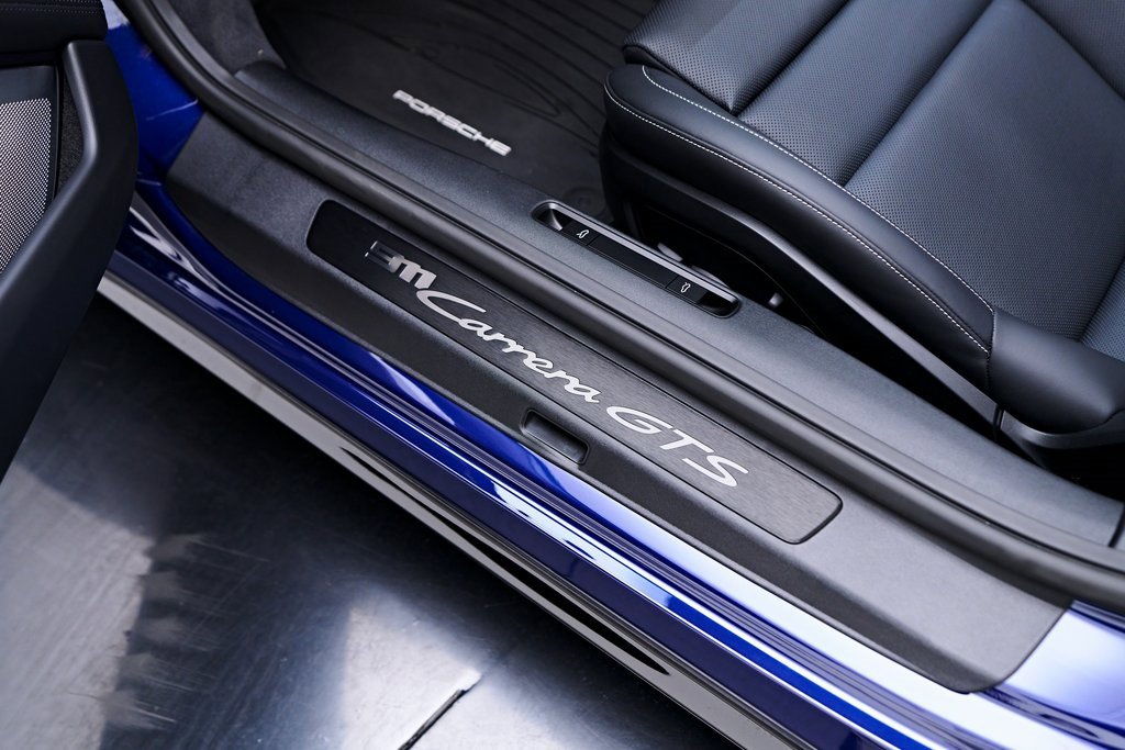 Used 2026 Porsche 911 Carrera GTS image 44