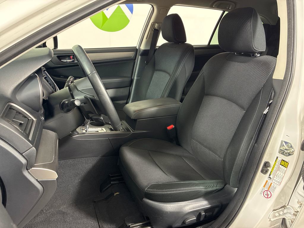 Used 2017 Subaru Outback 2.5i Premium image 24