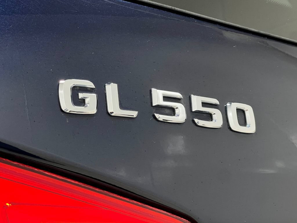 Used 2015 Mercedes-Benz GL 550 4MATIC image 45
