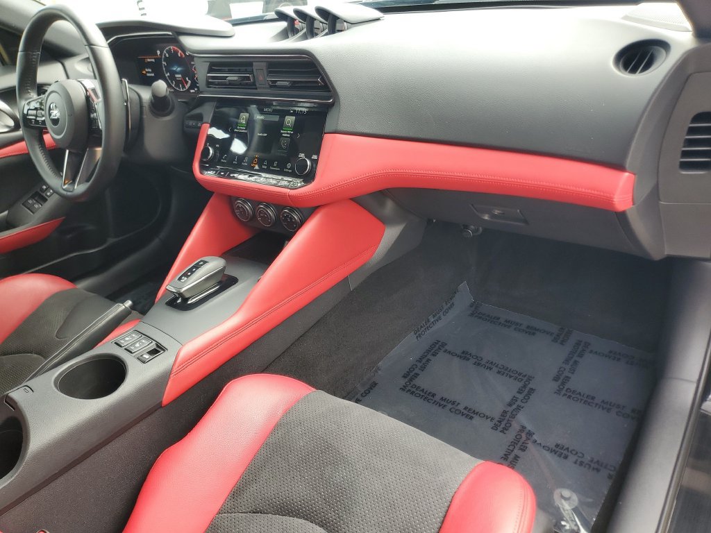 Used 2024 Nissan Z Performance w/ Floor Mat Package RWD image 9