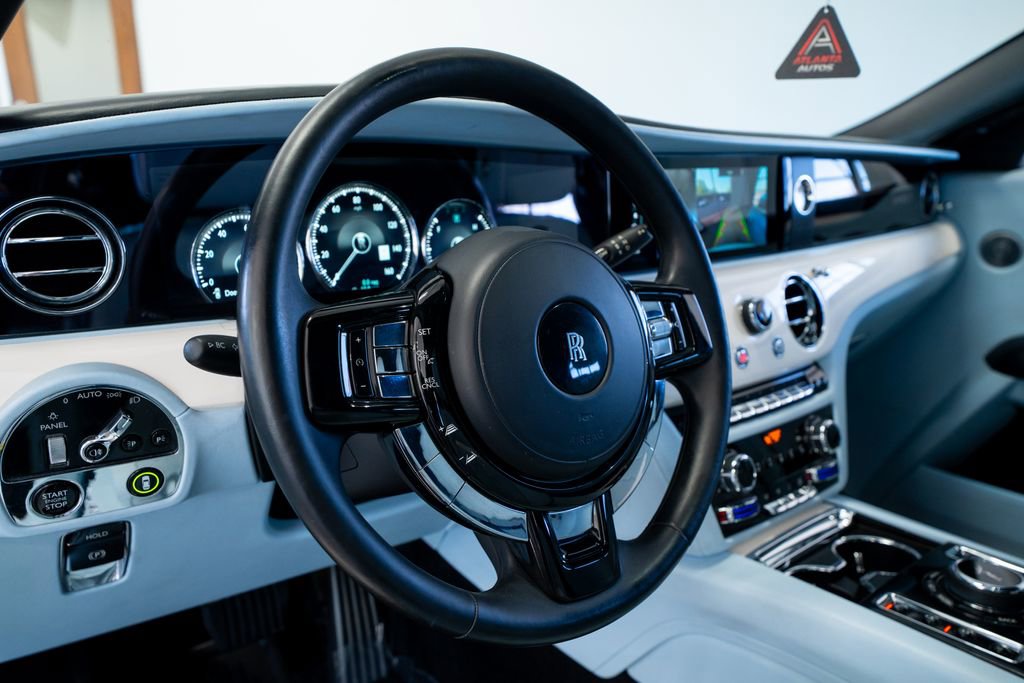 Used 2022 Rolls-Royce Ghost image 30