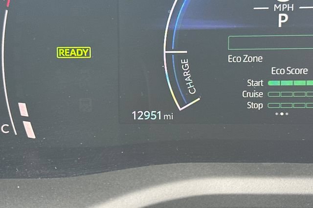 Used 2025 Toyota Camry SE FWD image 27