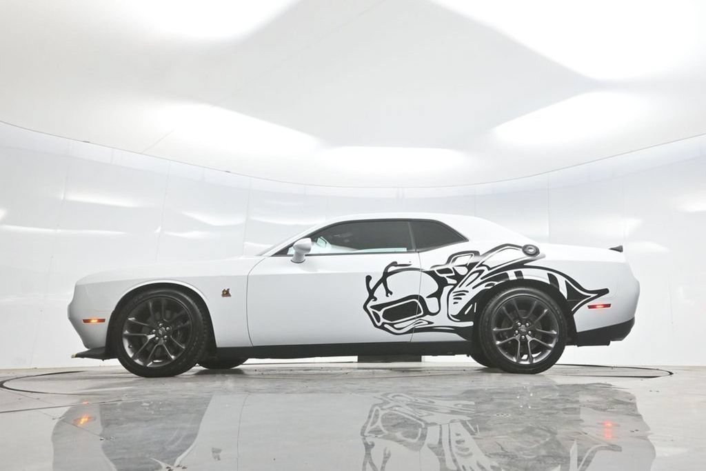 Used 2022 Dodge Challenger R/T Scat Pack w/ Driver Convenience Group RWD image 64