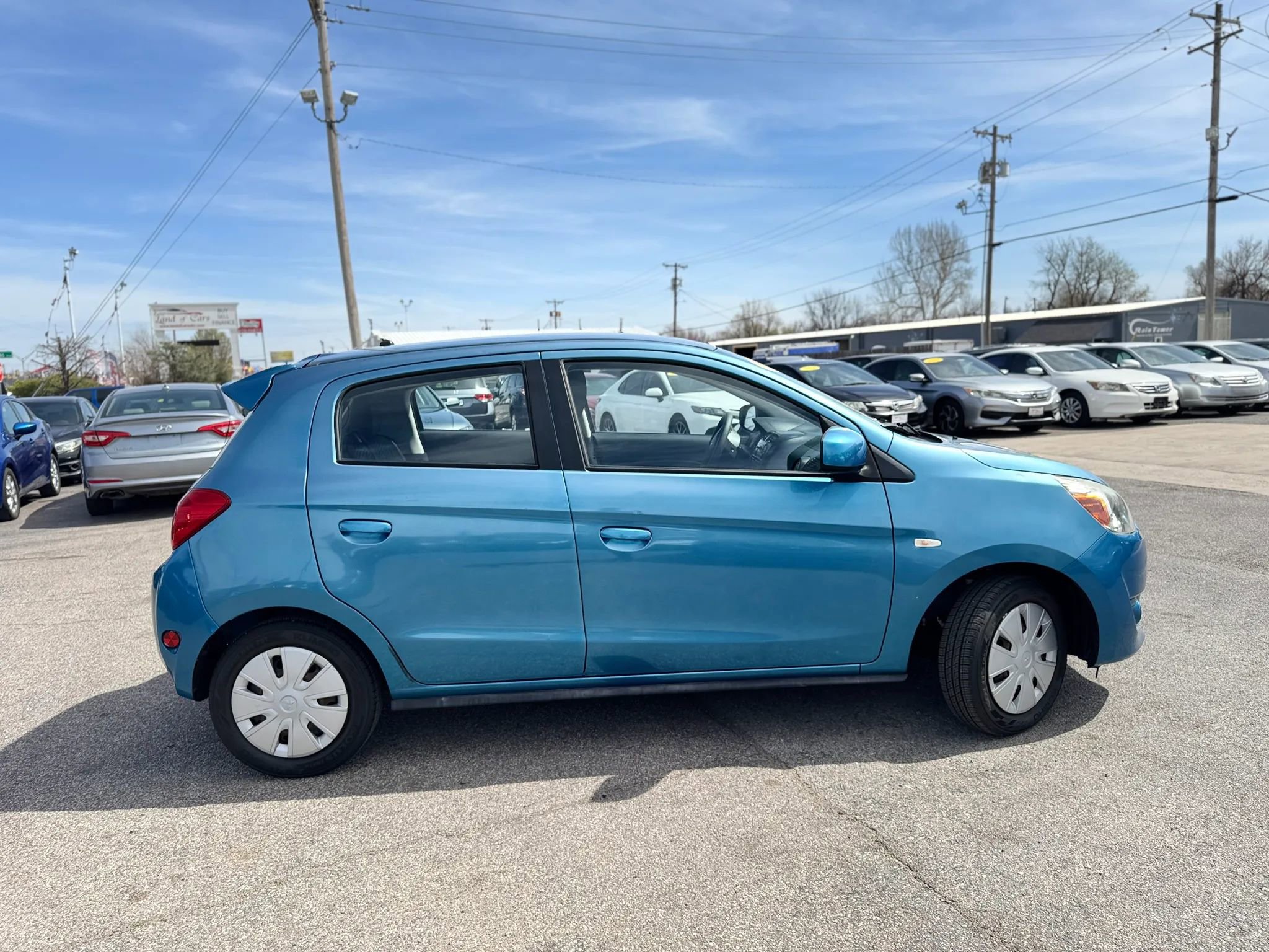 Used 2015 Mitsubishi Mirage DE FWD image 2