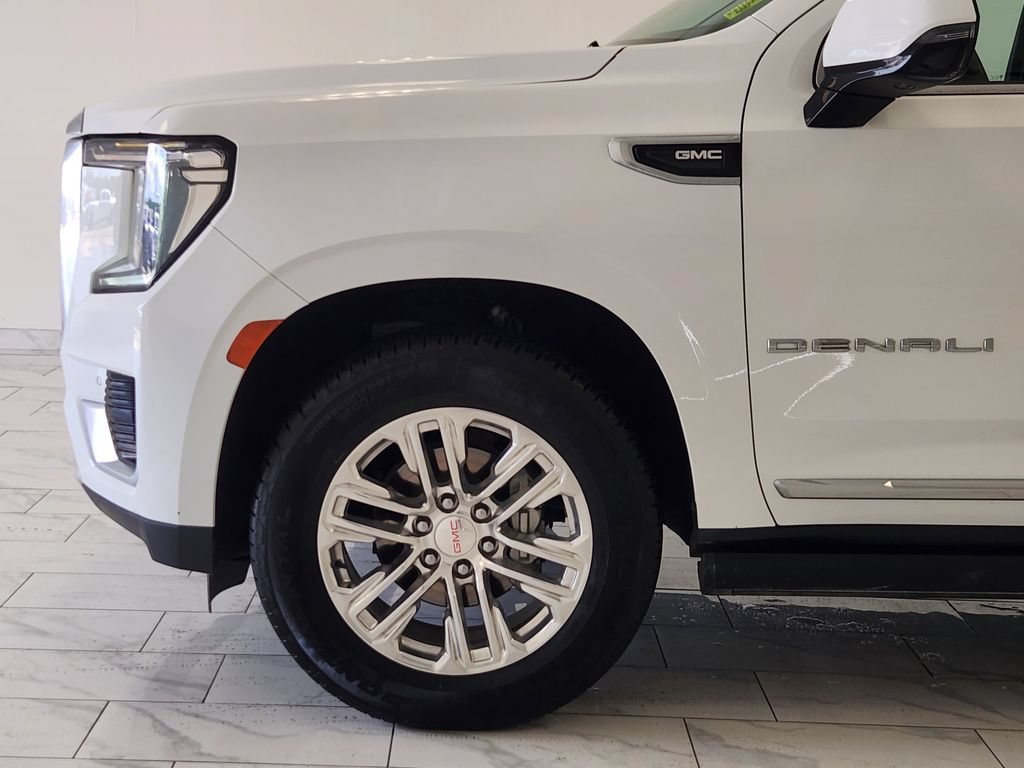 Used 2021 GMC Yukon Denali w/ Denali Premium Package AWD/4WD image 8