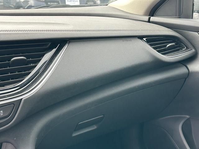 Used 2018 Buick Regal Essence w/ Driver Confidence Package #1 image 24