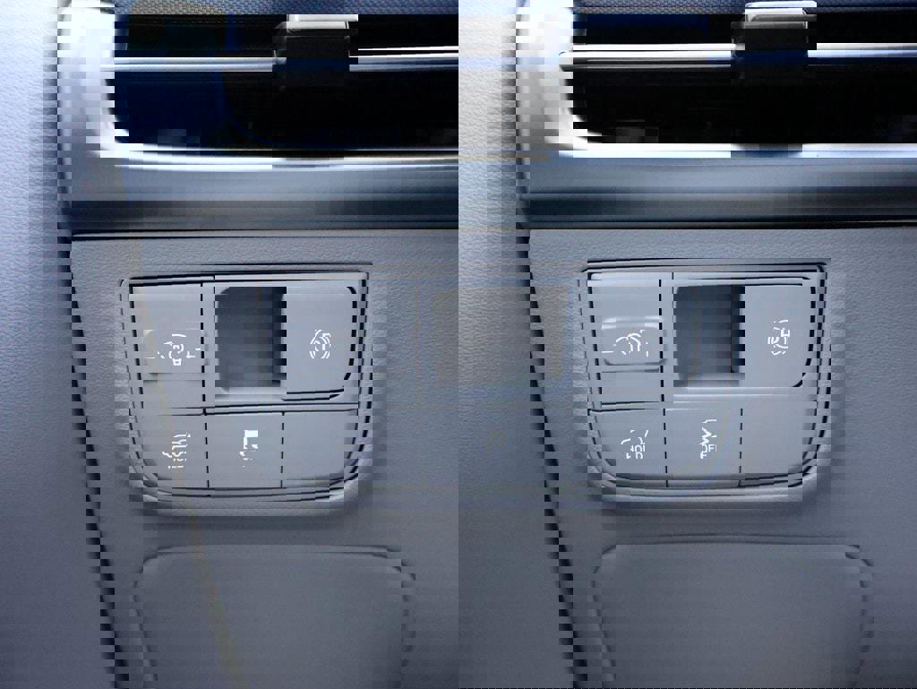 New 2026 Hyundai Tucson Limited image 33