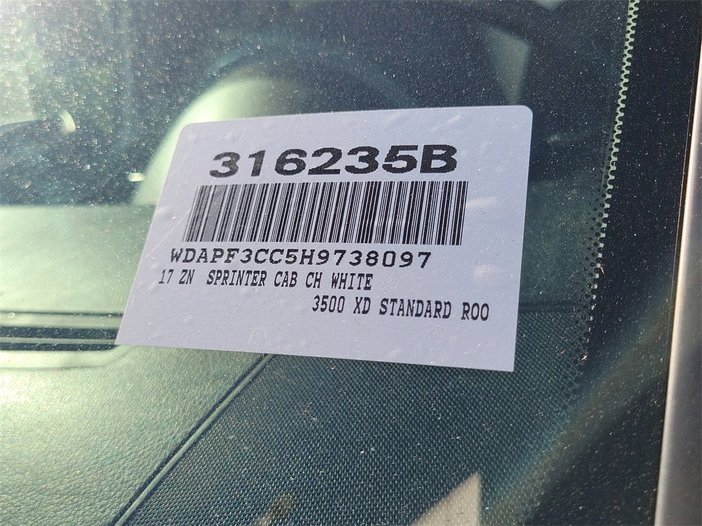 Used 2017 Mercedes-Benz Sprinter 3500 image 22
