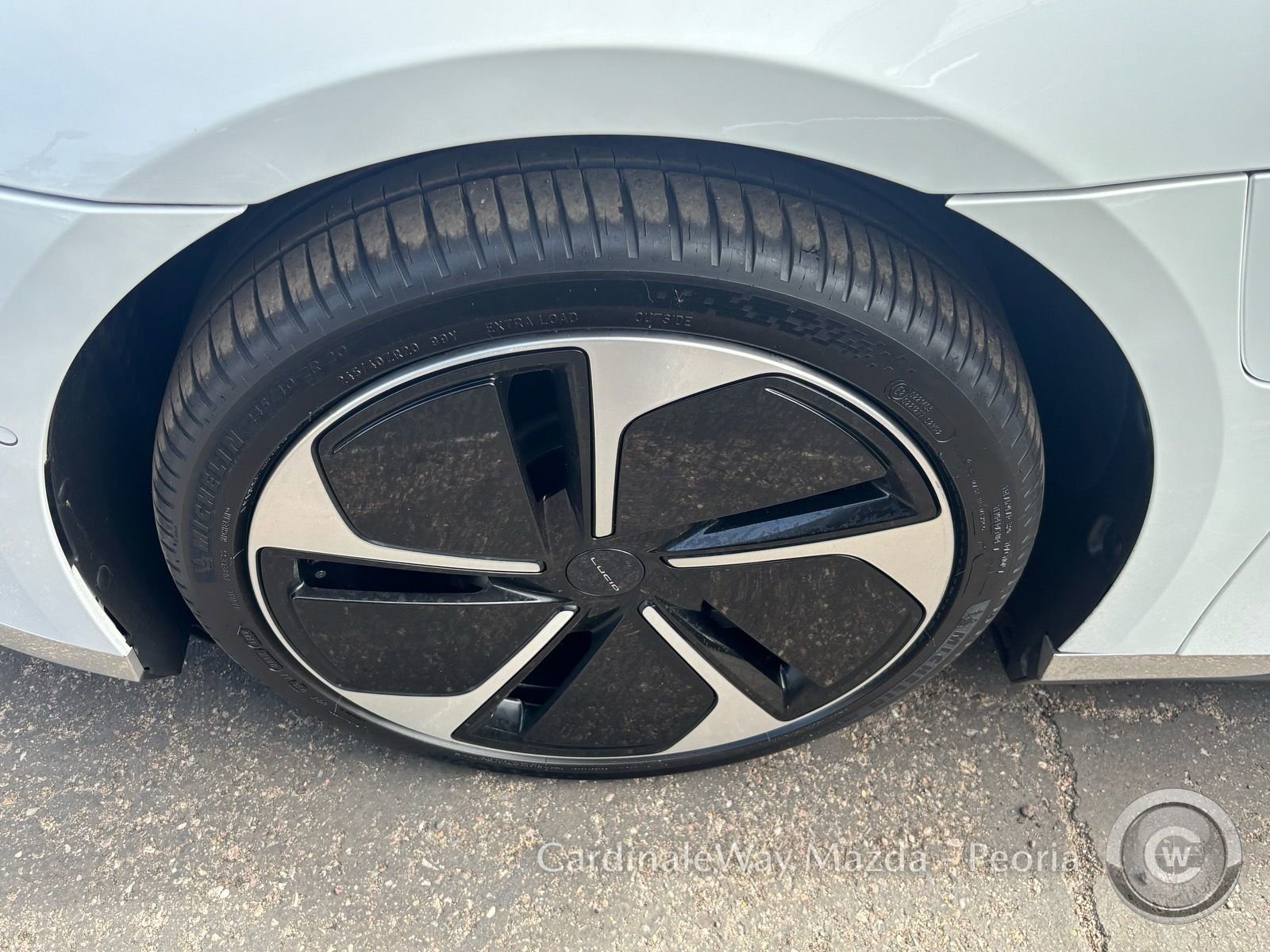 Used 2024 Lucid Air Pure image 9