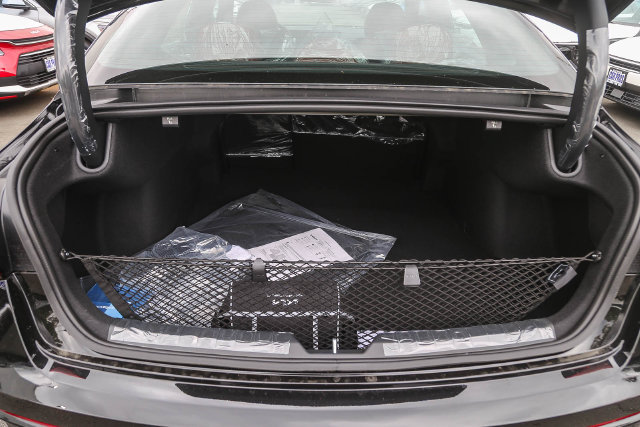 New 2026 Kia K5 GT-Line w/ GT-Line Red Interior Package FWD image 27