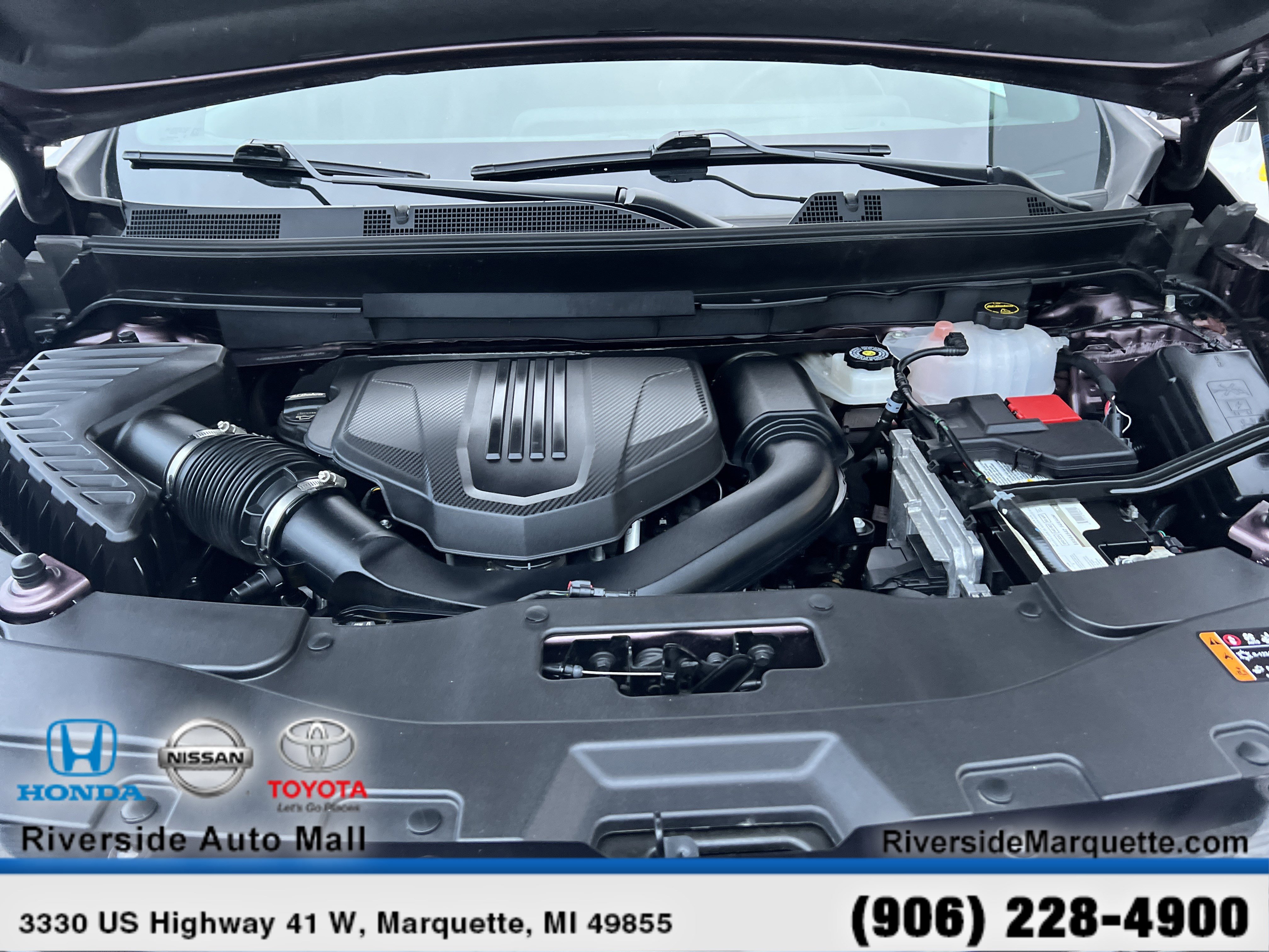 Used 2024 Chevrolet Traverse RS w/ LPO, Floor Liner Package image 13
