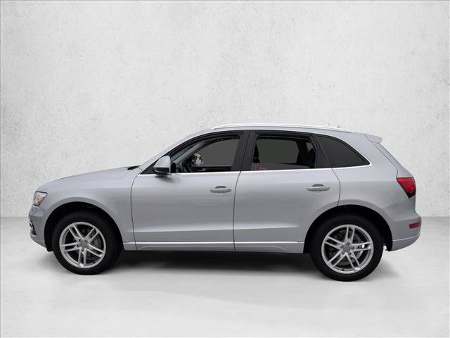 Used 2016 Audi Q5 2.0T Premium Plus w/ Technology Package AWD/4WD image 9