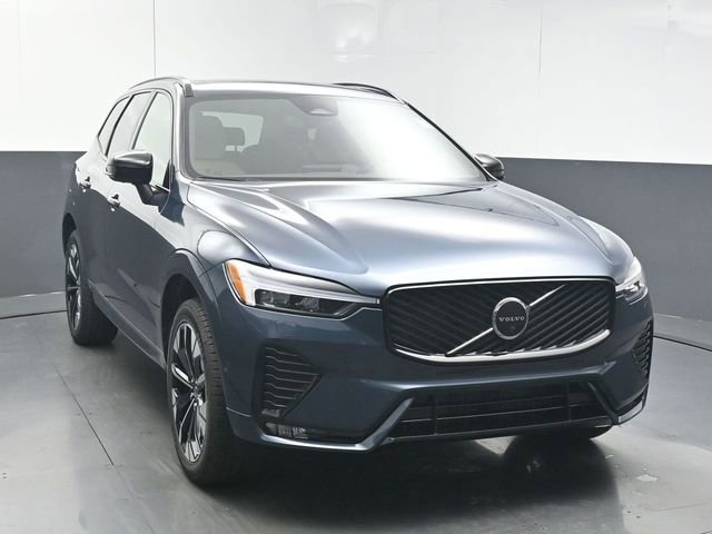 New 2026 Volvo XC60 B5 Plus w/ Protection Package Premier AWD/4WD image 2