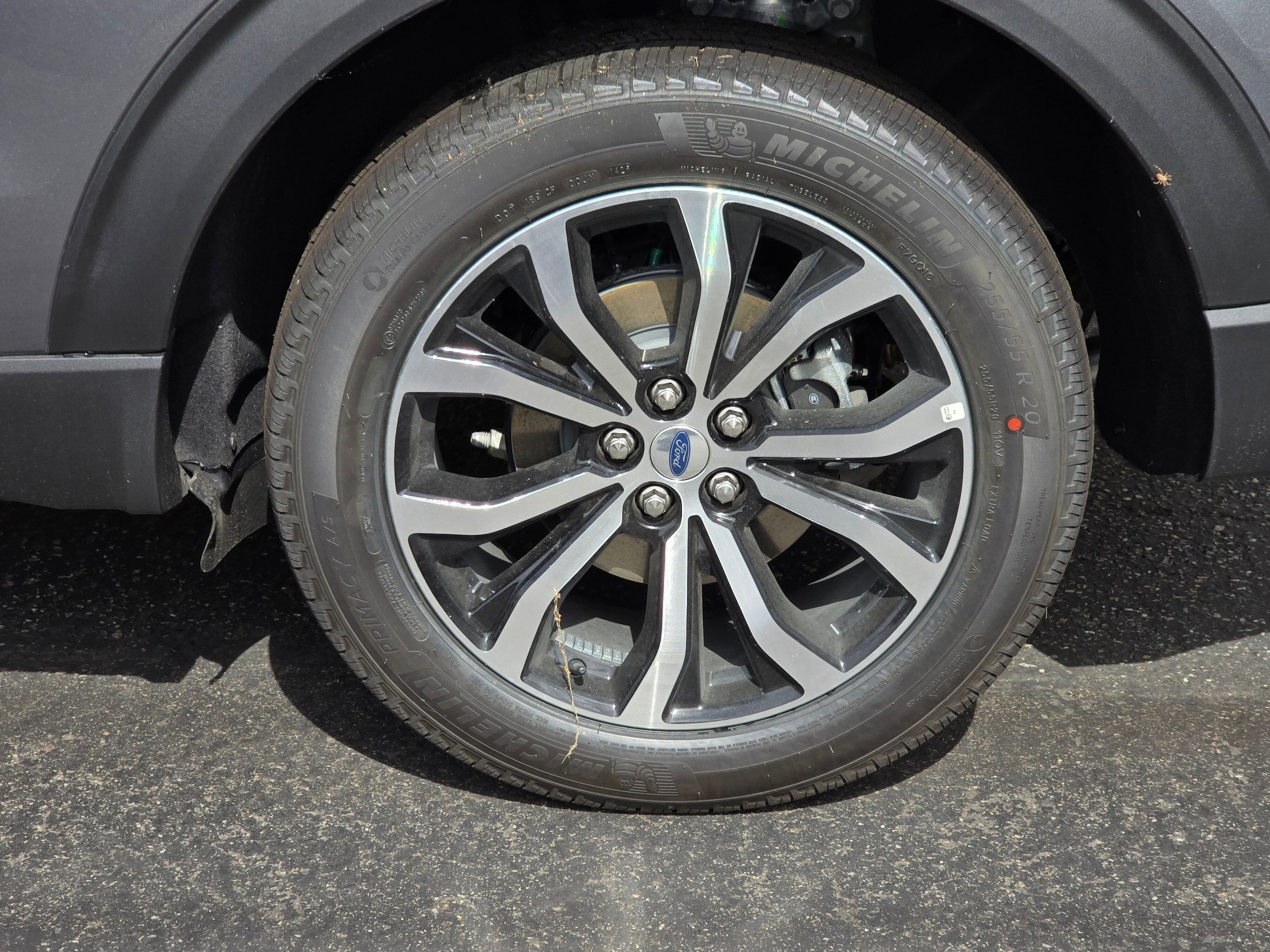 New 2026 Ford Explorer ST-Line AWD/4WD image 9