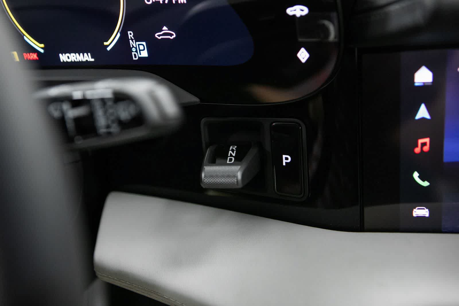 New 2026 Porsche Taycan 4S AWD/4WD image 32