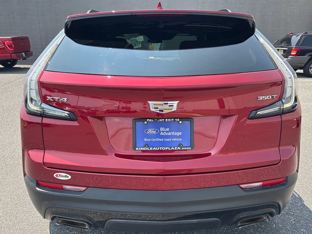 Used 2020 Cadillac XT4 Sport w/ Cold Weather Package FWD image 24