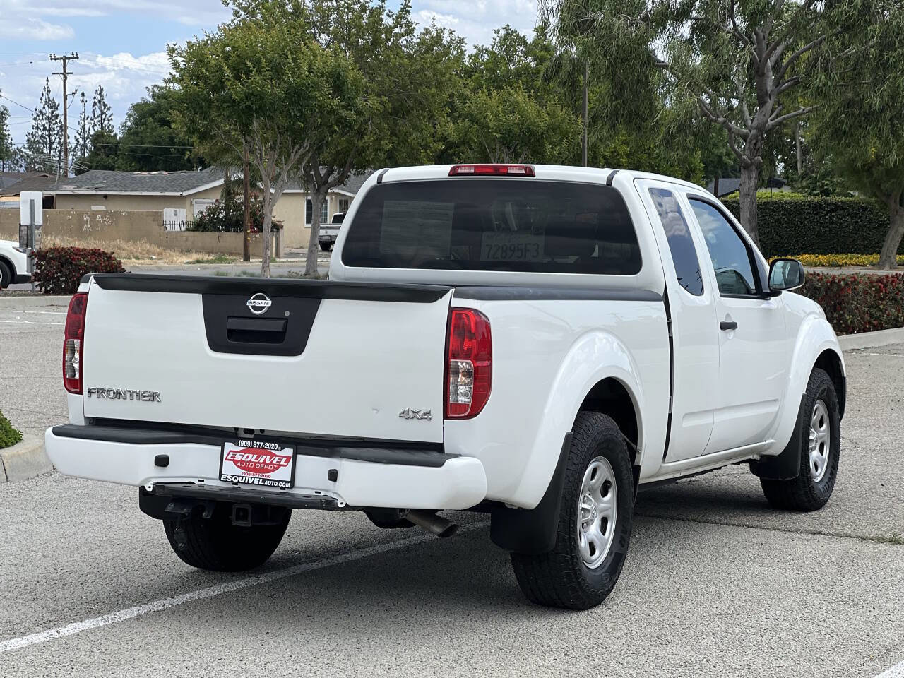 Used 2021 Nissan Frontier S w/ S Utility Package image 8
