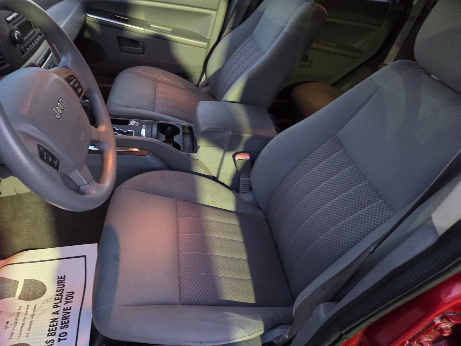 Used 2006 Jeep Grand Cherokee Laredo AWD/4WD image 8