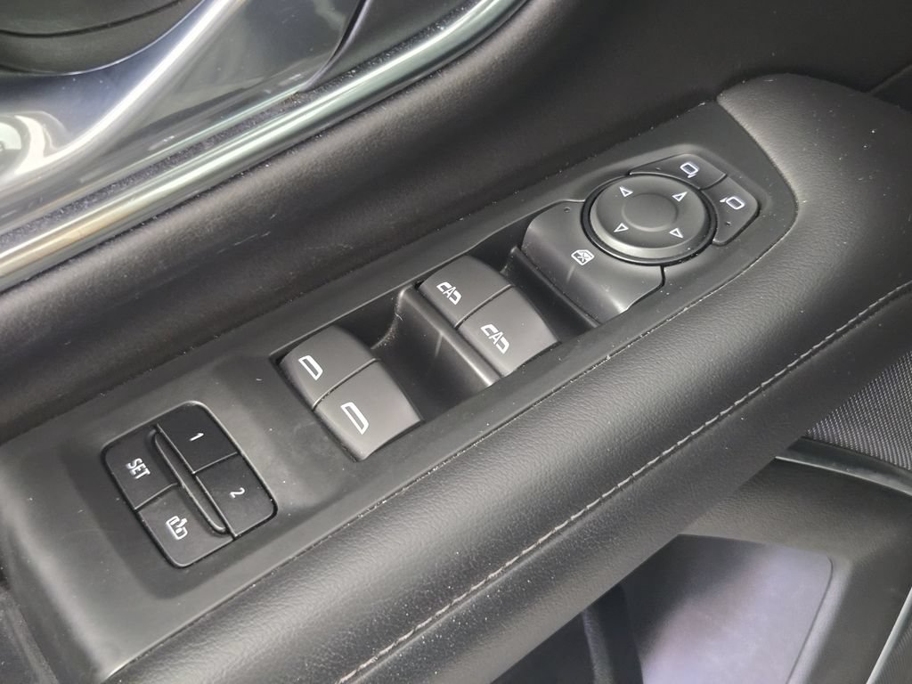 Used 2021 Chevrolet Suburban Z71 AWD/4WD image 25