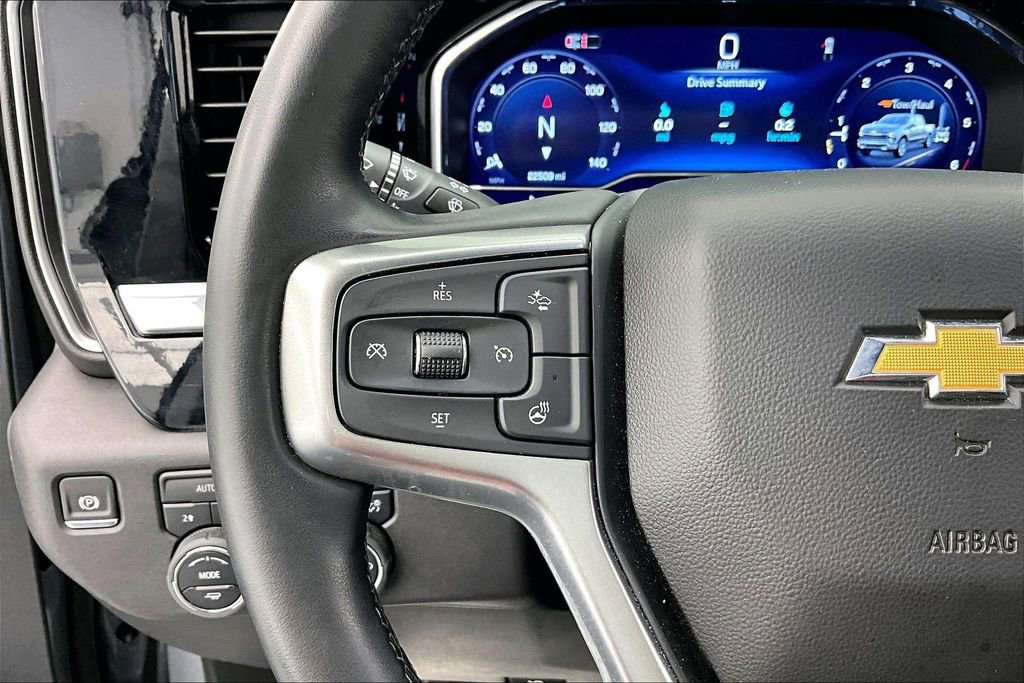 Used 2024 Chevrolet Silverado 1500 LT AWD/4WD image 19