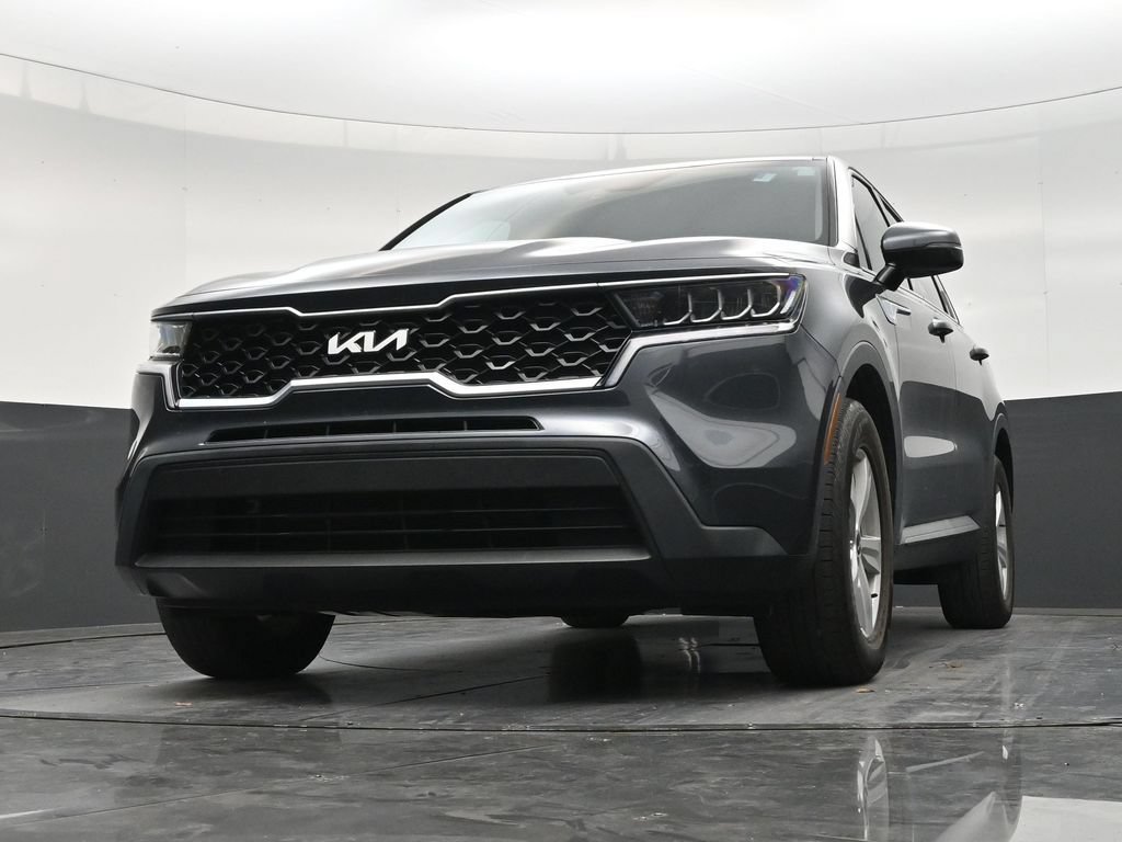 Used 2023 Kia Sorento LX FWD image 27