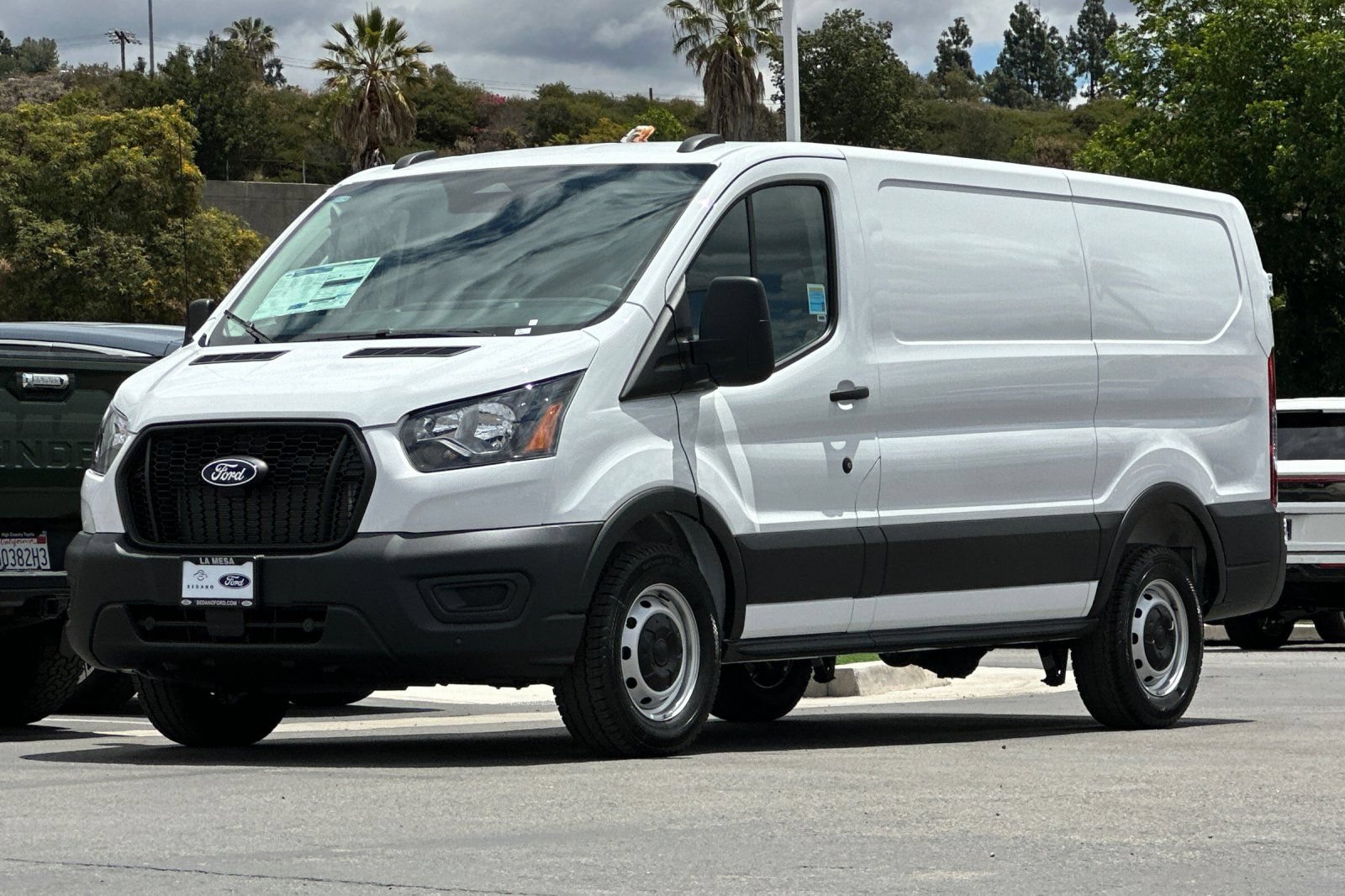 New 2026 Ford Transit 150 Low Roof w/ Load Area Protection Package RWD image 7