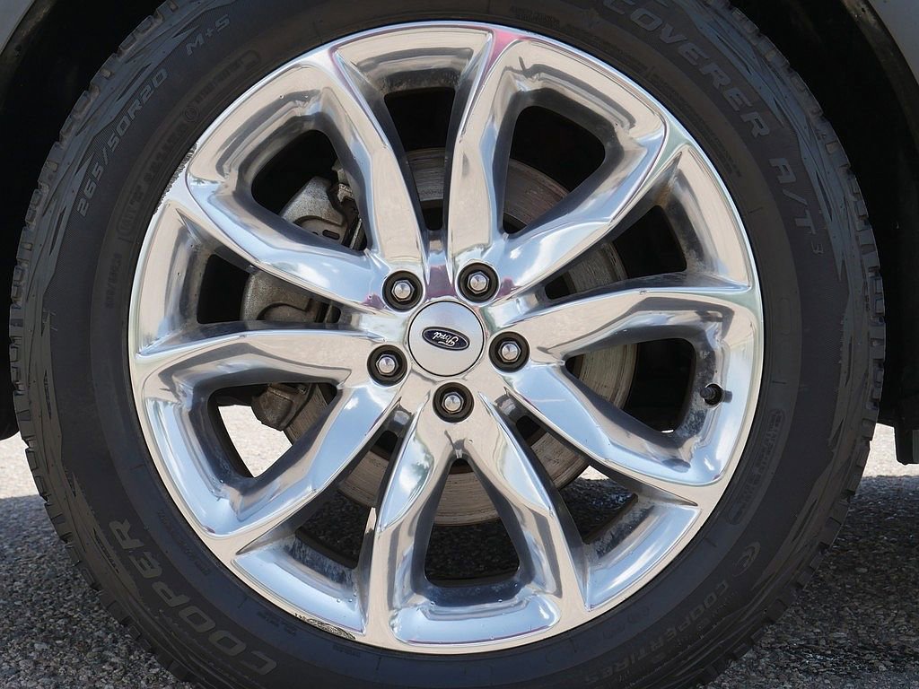 Used 2014 Ford Explorer Limited w/ Equipment Group 302A AWD/4WD image 69