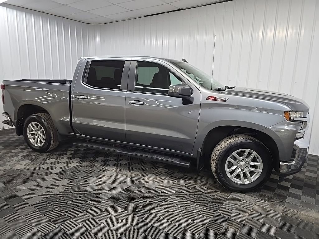 Used 2022 Chevrolet Silverado 1500 LT w/ Z71 Off-Road Package AWD/4WD image 1