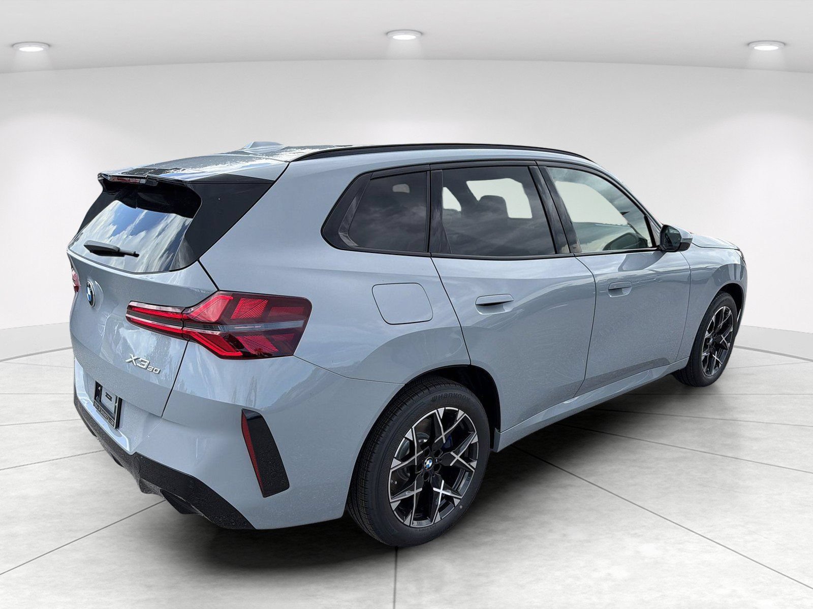 New 2026 BMW X3 xDrive30i w/ Premium Package AWD/4WD image 4