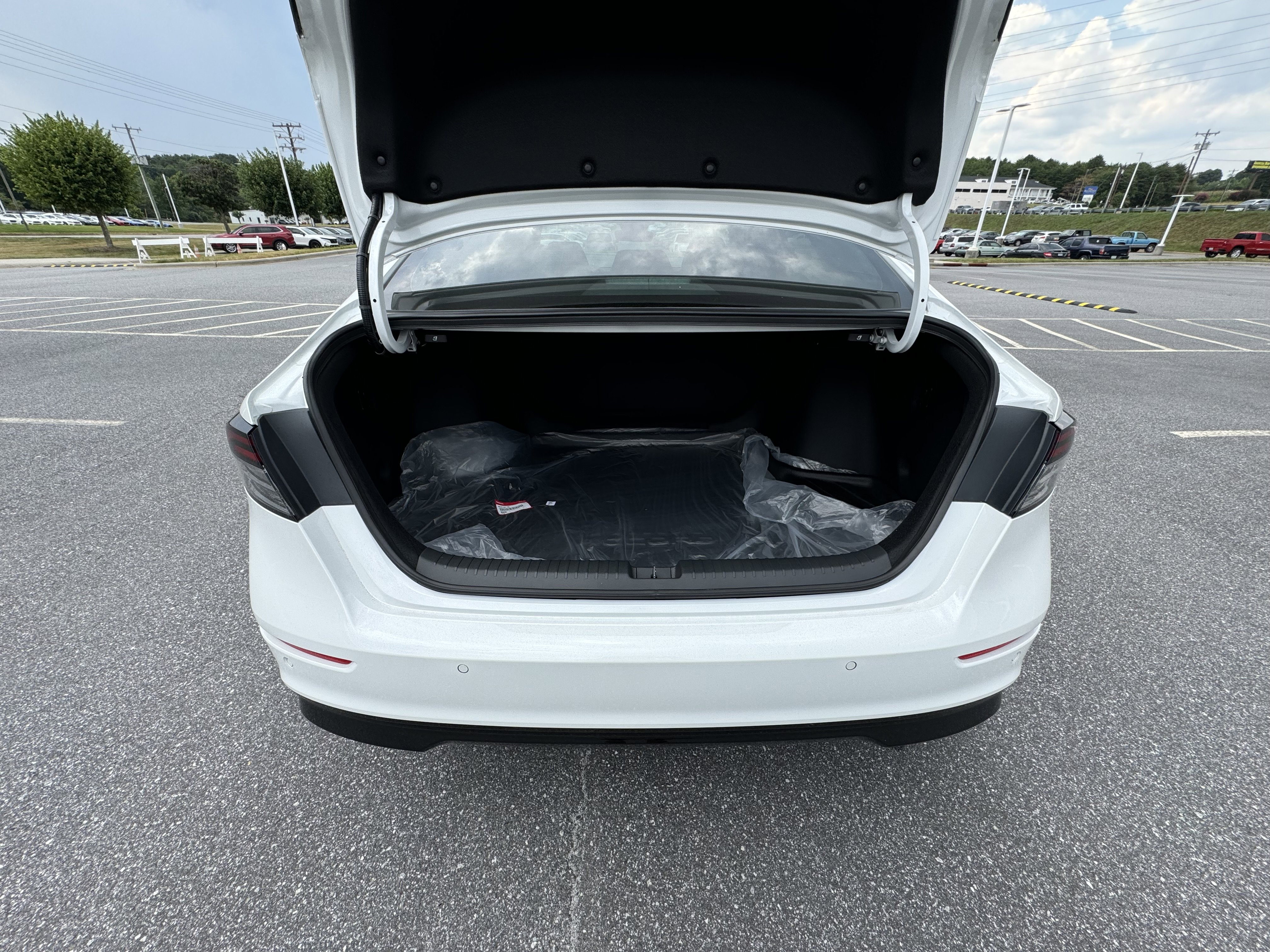 New 2025 Honda Accord Touring image 31