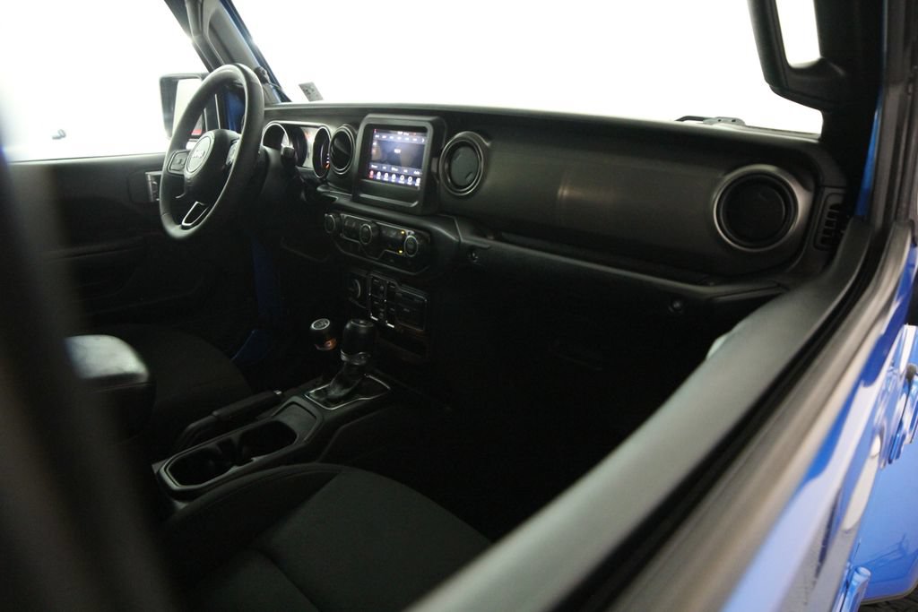Used 2023 Jeep Gladiator Sport AWD/4WD image 53