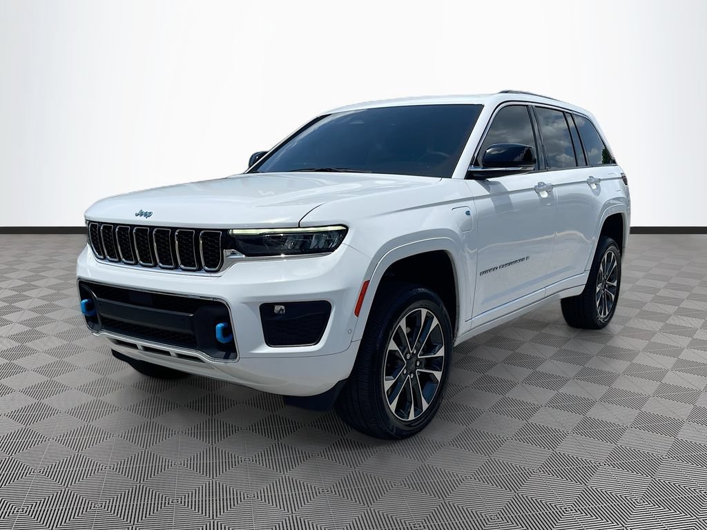 Used 2022 Jeep Grand Cherokee Overland AWD/4WD image 3