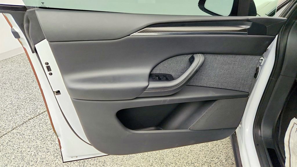 Used 2022 Tesla Model X Plaid AWD/4WD image 11