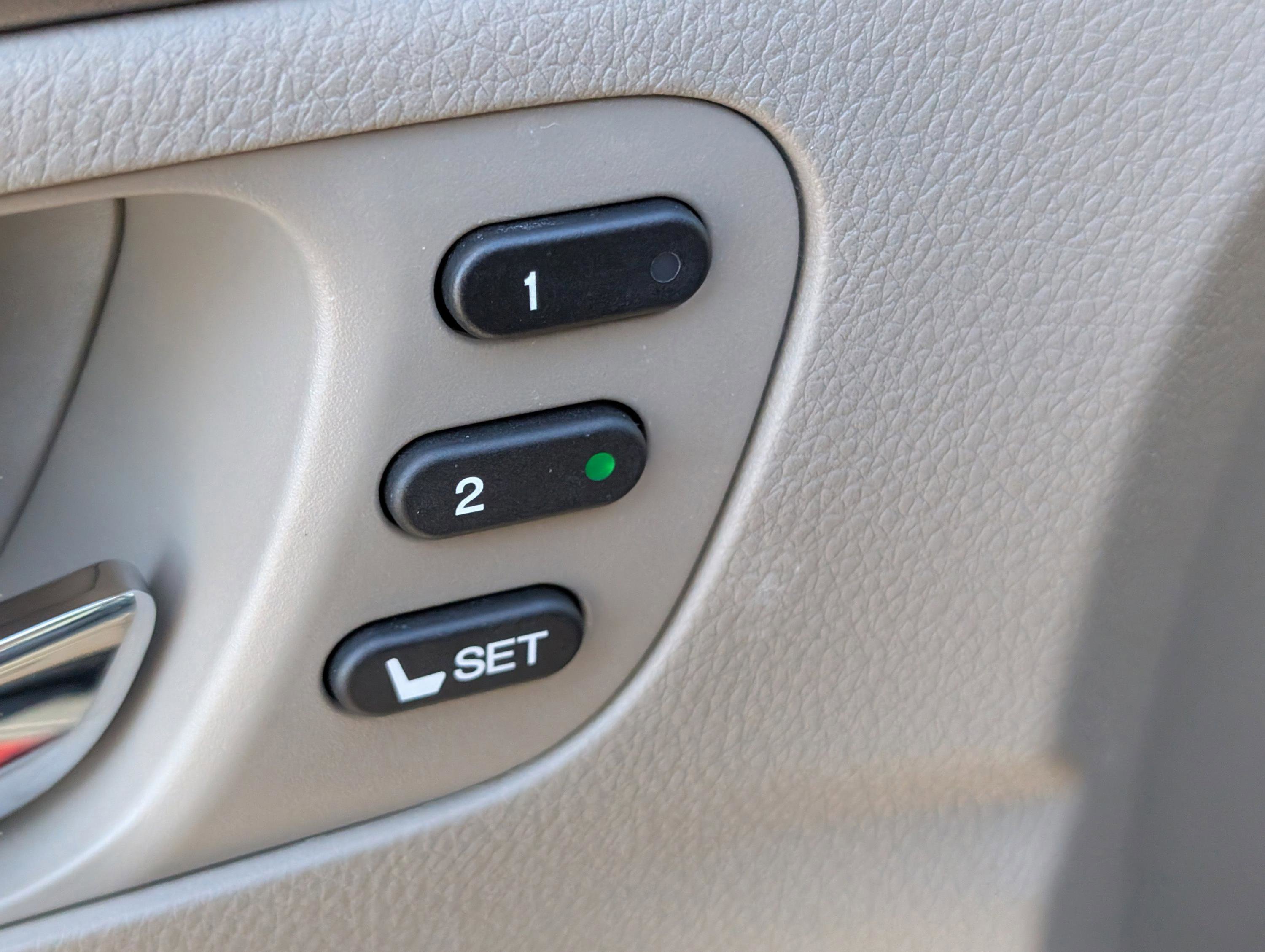 Used 2022 Honda Pilot Special Edition image 14