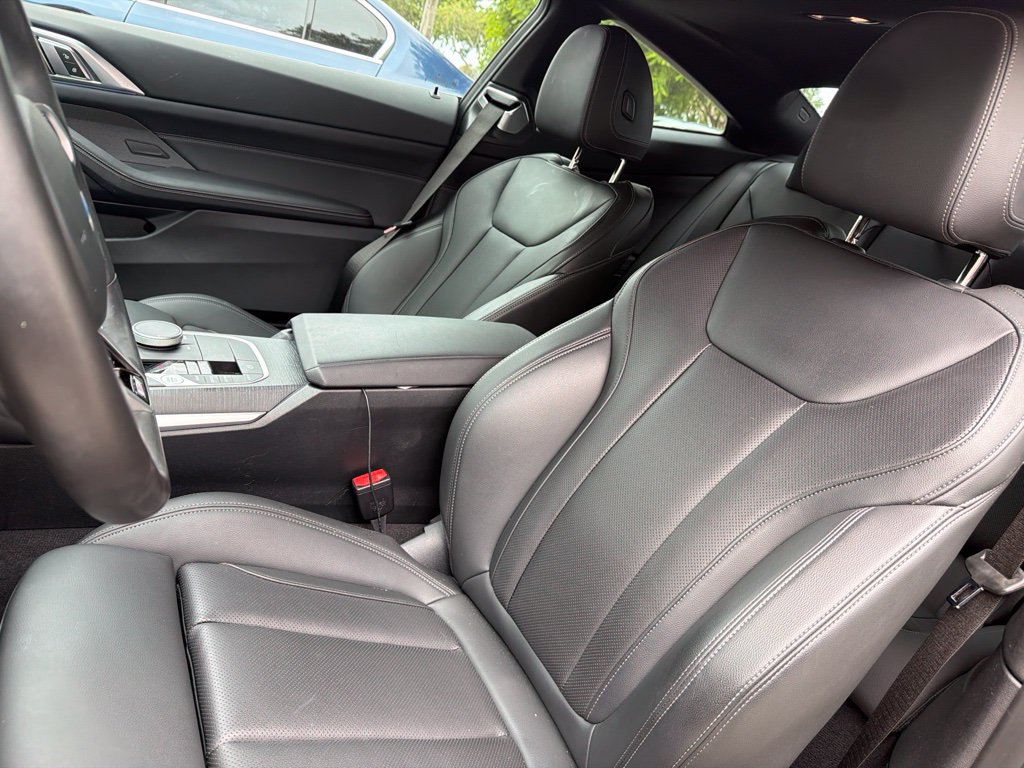 Certified 2026 BMW M440i Coupe w/ Premium Package RWD image 3