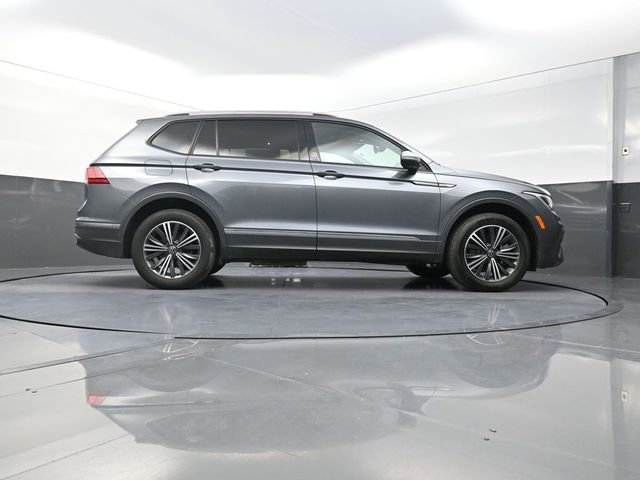 Used 2024 Volkswagen Tiguan Wolfsburg Edition image 26
