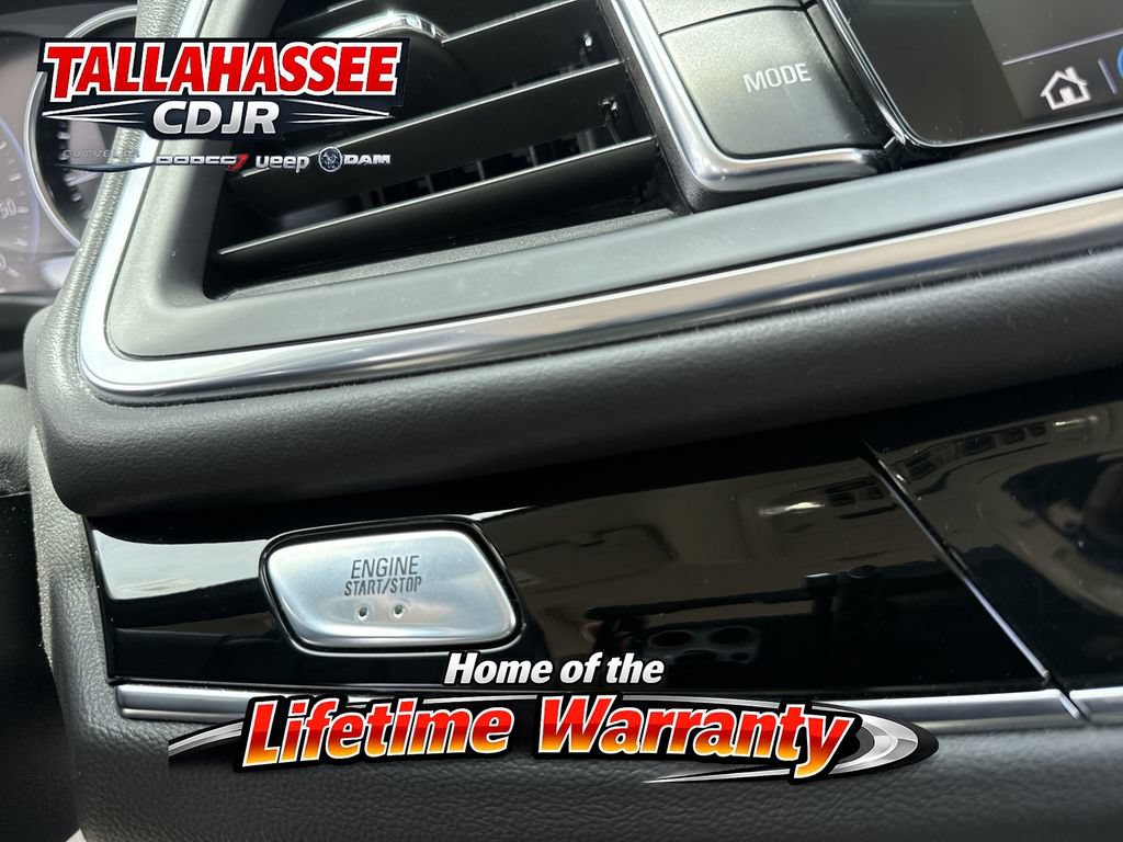 Used 2023 Buick Enclave Avenir w/ Avenir Technology Package FWD image 21