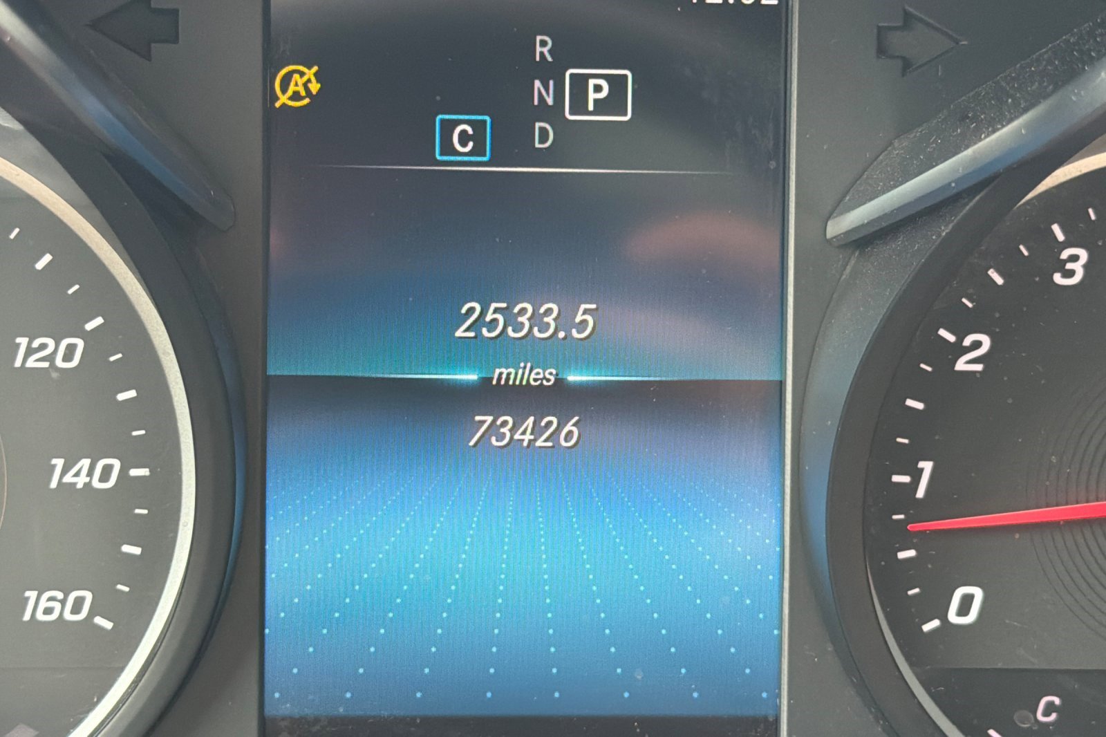 Used 2021 Mercedes-Benz GLC 300 4MATIC image 36