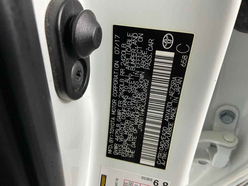Used 2018 Toyota Camry SE FWD image 26