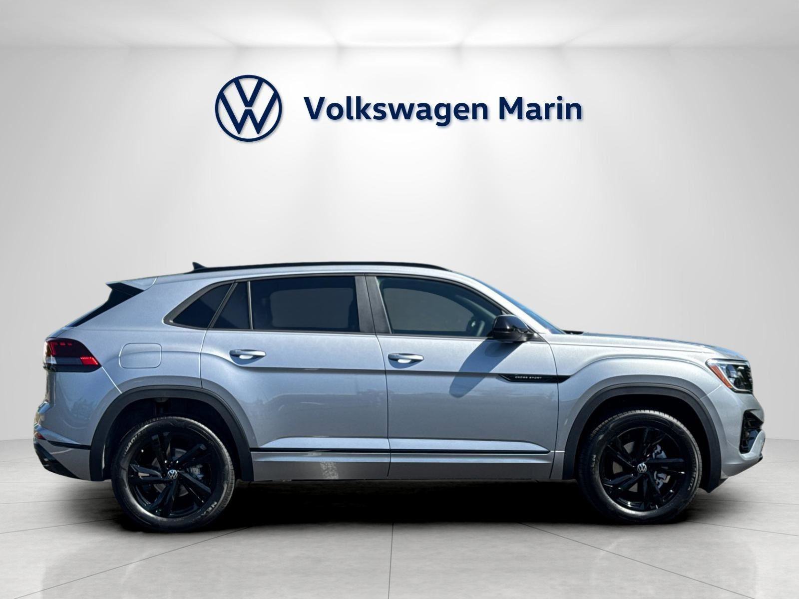 New 2026 Volkswagen Atlas Cross Sport SEL R-Line image 6