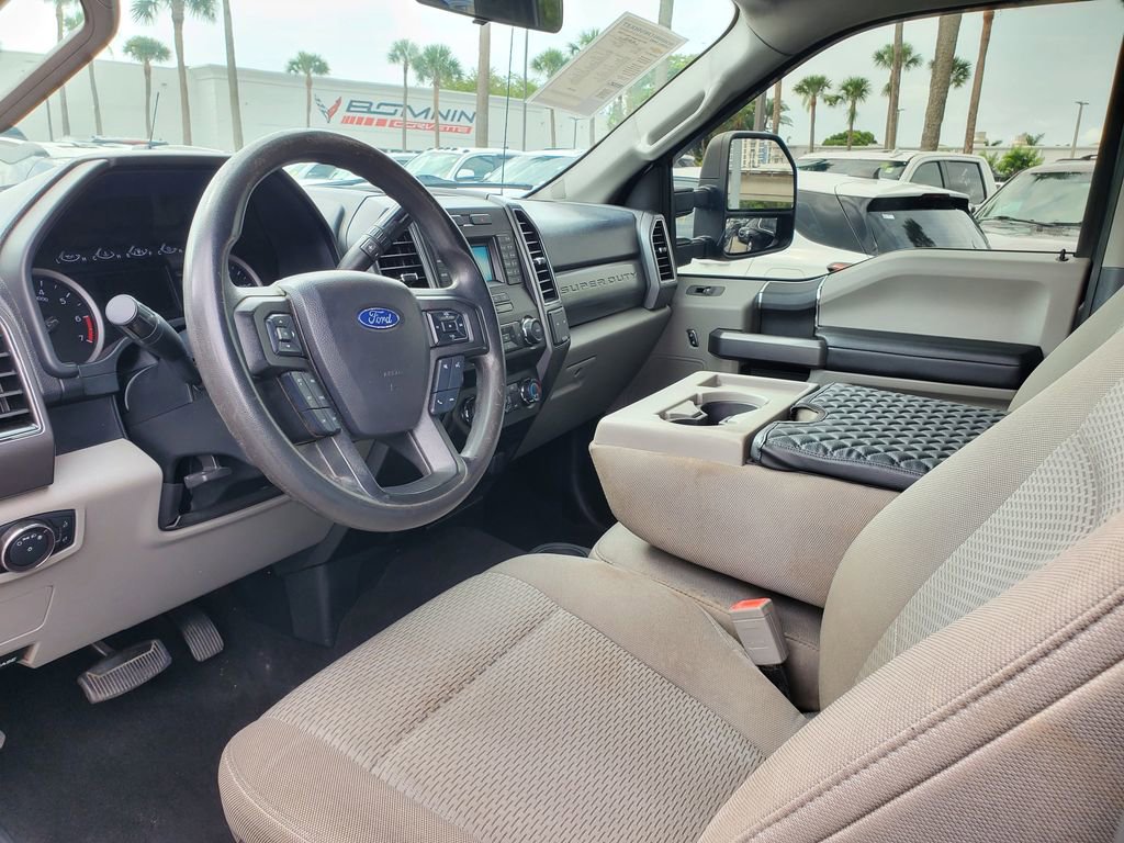 Used 2019 Ford F250 XLT w/ Snow Plow Prep Package image 15